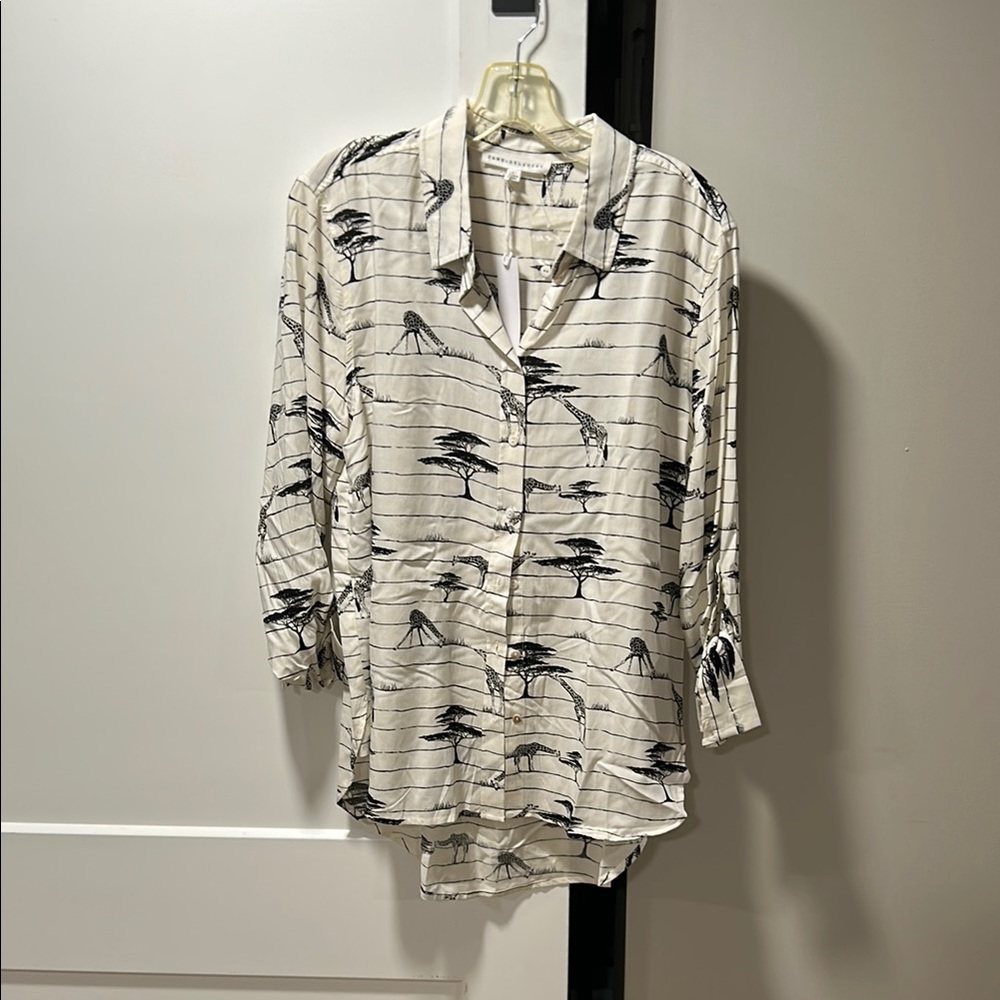 Jane and Delancey Cream and White Relaxed 3/4 Sleeve Top